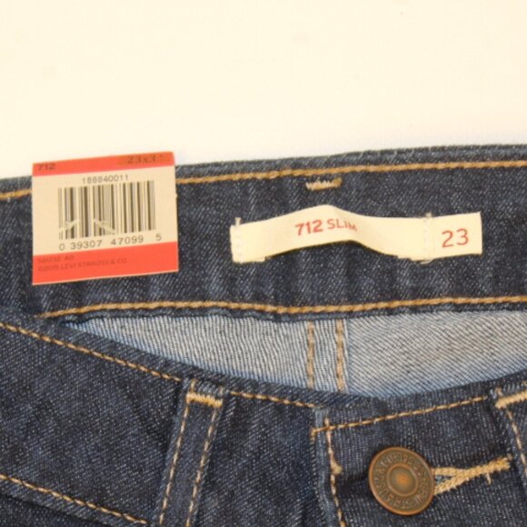 Levi's 712 Slim Jeans - Picture 5 of 9